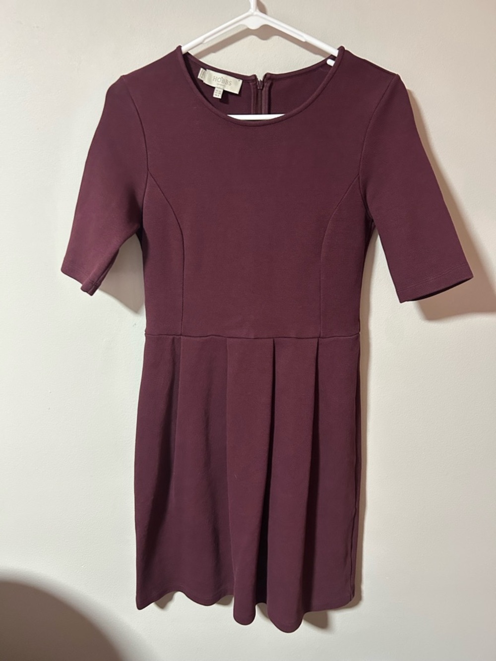 Hobbs London burgundy, short-sleeve skater-style dress Size 6